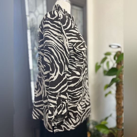 Chico’s Zebra Animal Print Linen Blend Jacket Size 3 (16/18 XL) - Picture 3 of 13